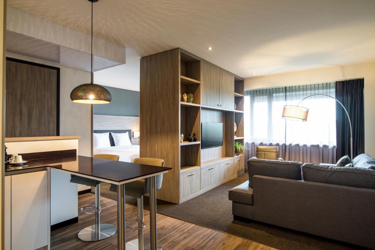 Adagio Amsterdam South 4*